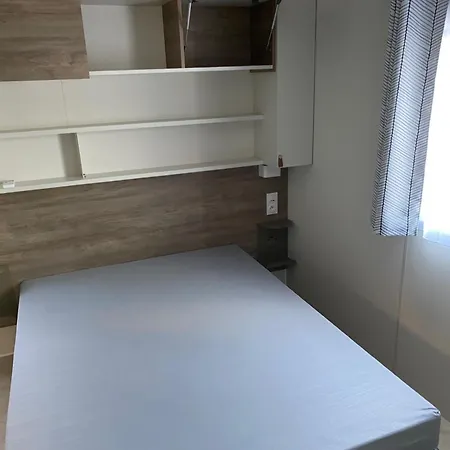 Segur 9 * Saint-Raphael (Var)